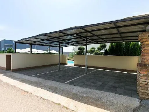 Ferienwohnung Birikina 5 Mit Pool Nova Vas  Croatia